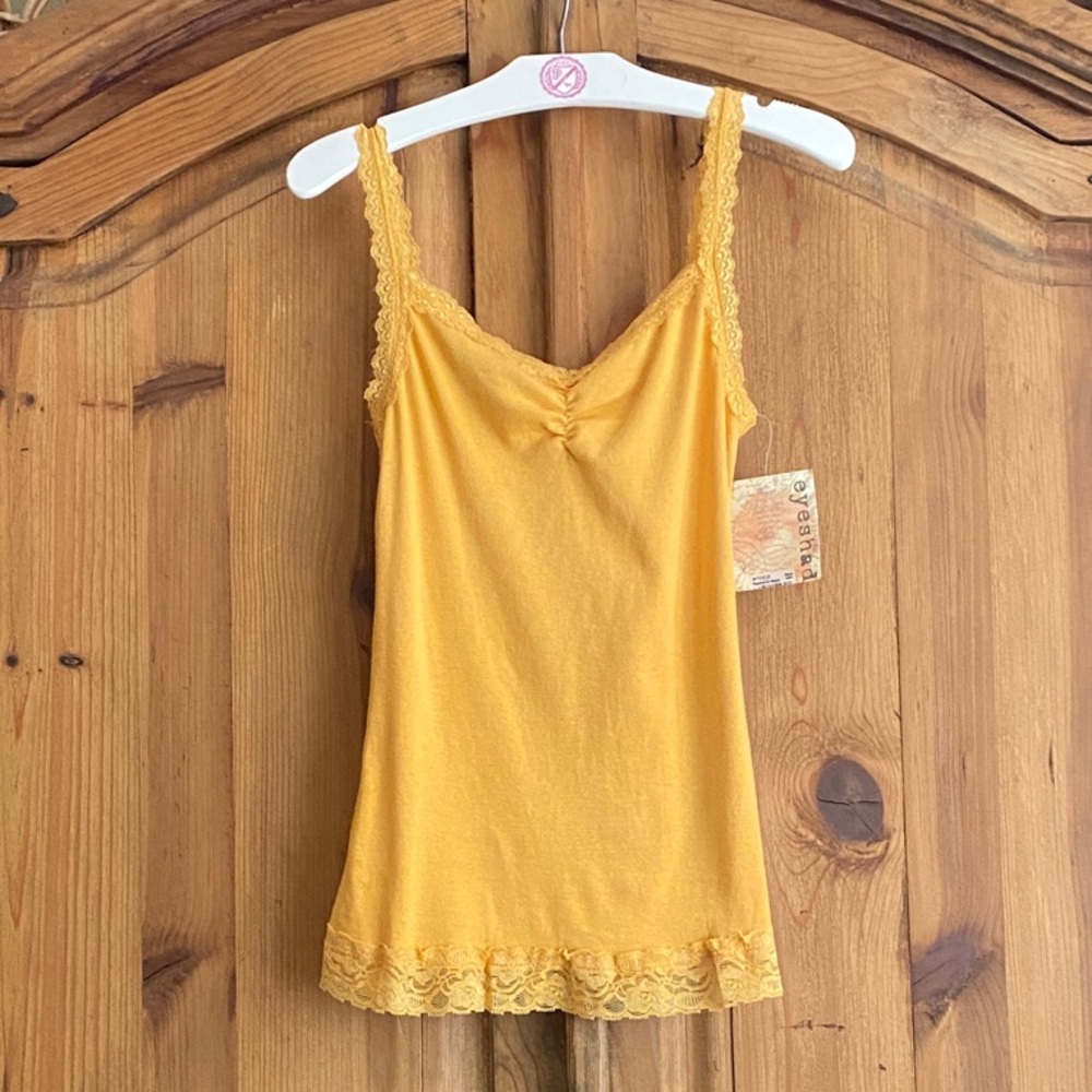 NWT Vintage Y2K Eyeshadow Lace Trim Cami Top in Marigold